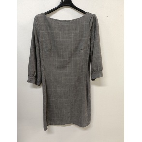 H&M ruuduline kleit eest