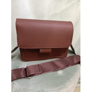 pruun crossbody eest